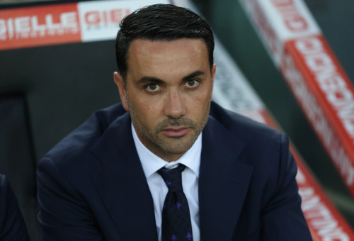 רפאלה פלאדינו מאמן איטלקי (צילום: GettyImages, Timothy Rogers)