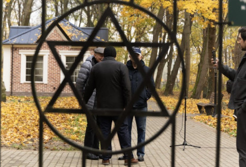 מעמד רב-הוד לציון ייסוד 150 שנה לבית החיים העתיק בקלינינגרד - קניגסברג (צילום: אנדריי בויץ)