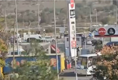 זירת הפיגוע בצומת גוש עציון (צילום: רשתות חברתיות)