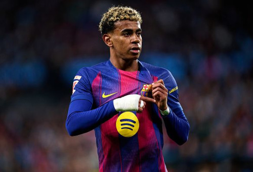 לאמין ימאל שחקן ברצלונה (צילום: Quality Sport Images)