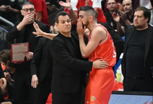 הרבה סיבות לחגוג. איטודיס (צילום: ברני ארדוב)