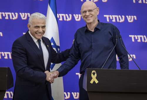 נעם תיבון מצטרף ליד עתיד, יאיר לפיד  (צילום: אבשלום ששוני ופלאש 90)