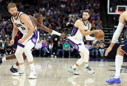 בדרך לפירוק החבילה? לאבין וסאבוניס (צילום: GettyImages)