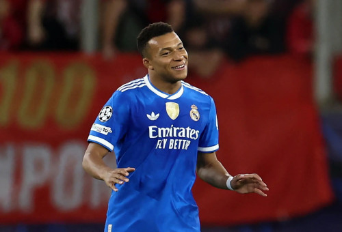 קיליאן אמבפה שחקן ריאל מדריד חוגג שער (צילום: רויטרס)