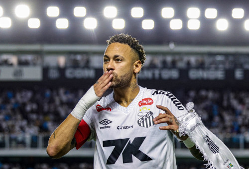 ניימאר, סנטוס (צילום: GettyImages)