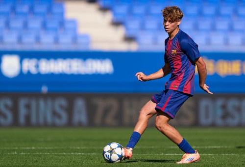 אוריין גורן במדי קבוצת הנוער של ברצלונה (צילום: Pedro Salado)
