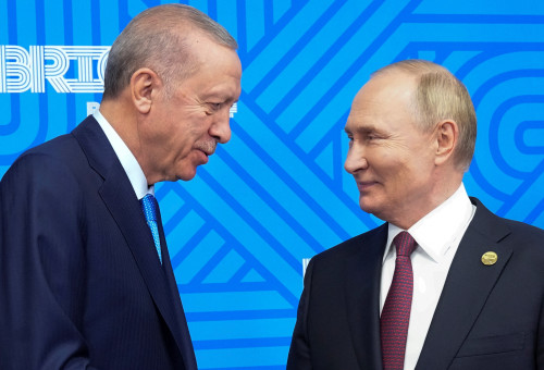 נשיא רוסיה ולדימיר פוטין ונשיא טורקיה ארדואן (צילום: רויטרס)