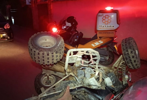 טרקטורון שהתהפך בתאונת דרכים (צילום: איחוד הצלה)