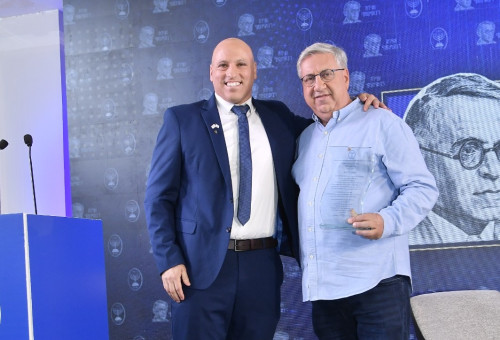 יעקב ברדוגו ויגאל ברנד (צילום: אופיר מרדכי)