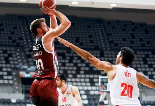 דאבל-דאבל מרשים. דניאל רוזנבאום (צילום: קובי אליהו)