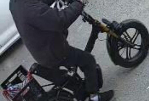 תושב השטחים שנעצר בחשד להטרדת קטינות בפתח תקווה (צילום: דוברות המשטרה)