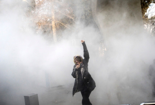 מחאה באיראן (צילום: רשתות ערביות)