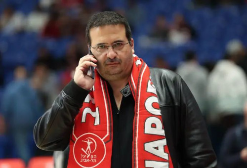 הביקורת גרמה לשינוי. ינאי (צילום: דני מרון)