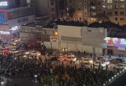 המחאה באיראן (צילום: צילום מסך מתוך X (לשעבר טוויטר))