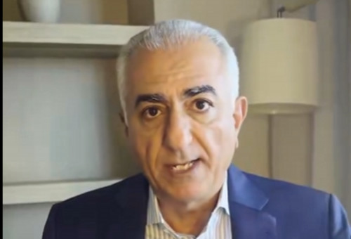 בנו של השאה הפרסי האחרון רזא פהלווי, קורא לאיראנים בגולה לצאת להפגין (צילום: צילום מסך מתוך X (לשעבר טוויטר))