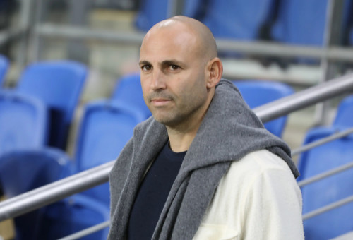 אבי יחיאל מנכ"ל הפועל פתח תקוה (צילום: שלומי גבאי)