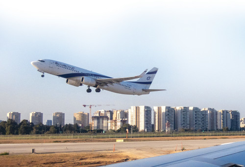מטוס ממריא (צילום: יוסי אלוני פלאש 90)