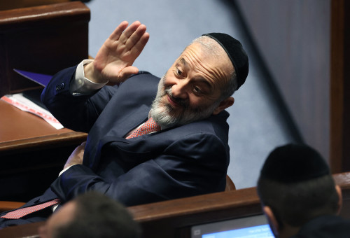 אריה דרעי (צילום: ABIR SULTAN/POOL/AFP via Getty Images)