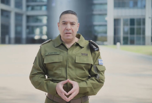 אפי דפרין (צילום: צילום מסך רשת X)