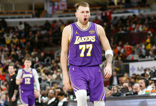 שחקן לוס אנג'לס לייקרס, לוקה דונצ'יץ' (צילום: רויטרס)