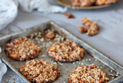 עוגיות פיצוחים של מימי נאמן שייך (צילום: מאפה נאמן סטודיו)