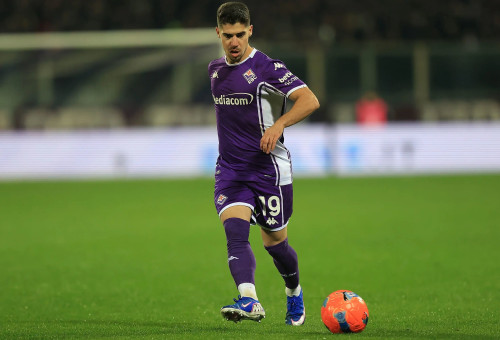 מנור סולומון שחקן פיורנטינה (צילום: GettyImages, Gabriele Maltinti)