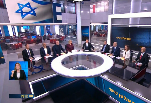 אולפן שישי (צילום: צילום מסך ערוץ 12)