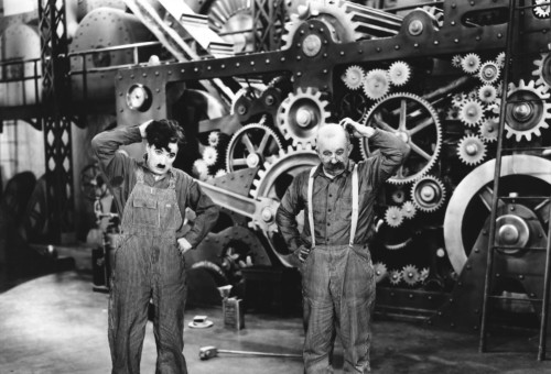 צ'ארלי צ'פלין בסרט "זמנים מודרנים" (צילום: באדיבות yes)