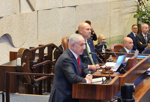 בנימין נתניהו במליאת הכנסת  (צילום: אברהם בלוך)