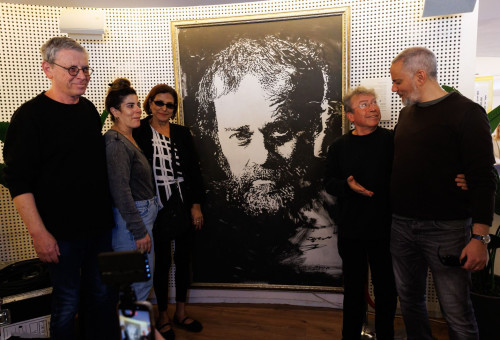 הבימה חשפה פורטרט נדיר של נסים עזיקרי במעמד מרגש (צילום: גל רוזנמן)