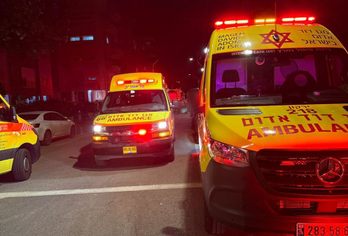 זירת האירוע בפתח תקווה (צילום: דוברות מד"א)