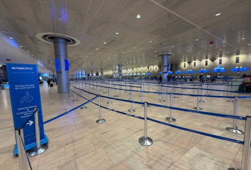 נתב"ג ריק (צילום: מיכאל בן אור)