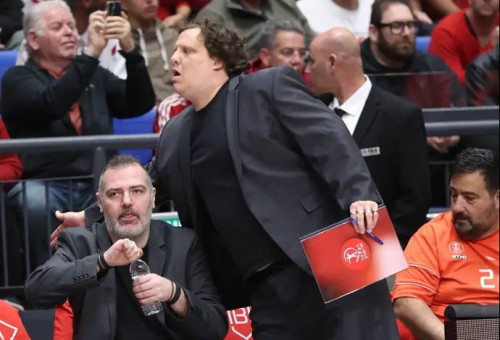 סוף הדרך. ברגר (צילום: דני מרון)