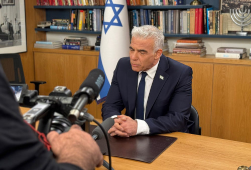 יאיר לפיד (צילום: ללא קרדיט)