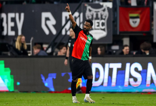 אלי דסה שחקן ניימיכן חוגג שער (צילום: GettyImages, Rene Nijhuis/MB Media)