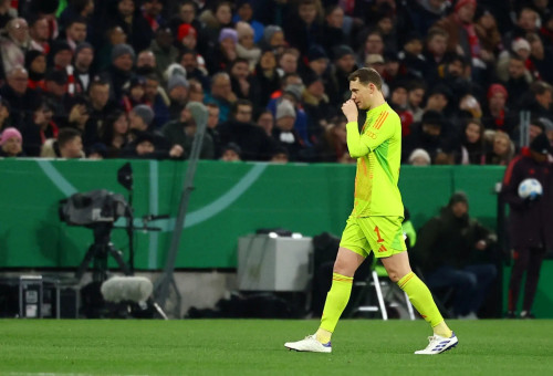 מנואל נוייר שוער באיירן מינכן (צילום: רויטרס)