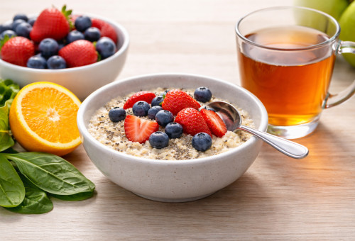 ארוחת בוקר בריאה (צילום: AI)