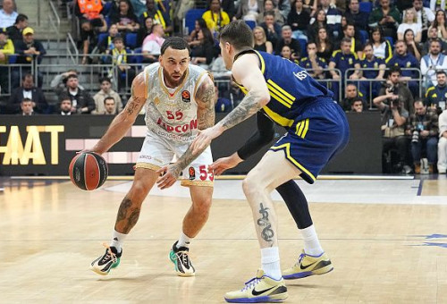 מייק ג'יימס (צילום: GettyImages)