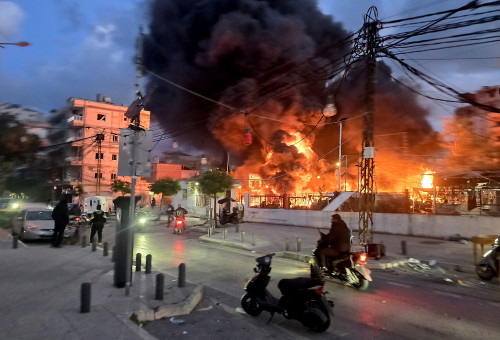 תקיפת תחנת דלק בלבנון (צילום:  Kawnat HAJU / AFP via Getty Images)