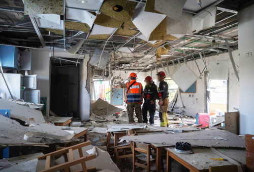 פעילות כוחות פיקוד העורף בזירה בראשון לציון (צילום: דובר צה"ל)