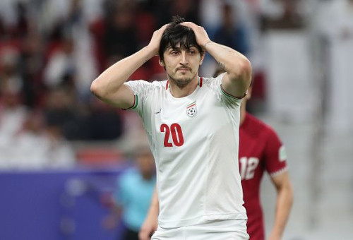 סרדאר אזמון שחקן נבחרת איראן (צילום: MB Media)