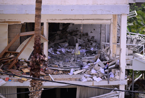 הבניין שנפגע ברמת גן (צילום: אבשלום ששוני)