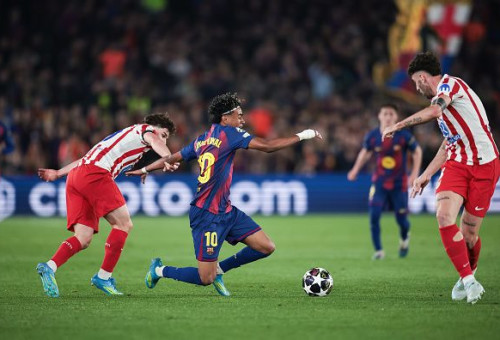 לאמין ימאל (צילום: Eric Alonso / Stringer)