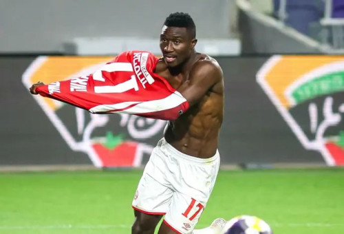 מעל הליגה. קאנגווה (צילום: קובי אליהו)