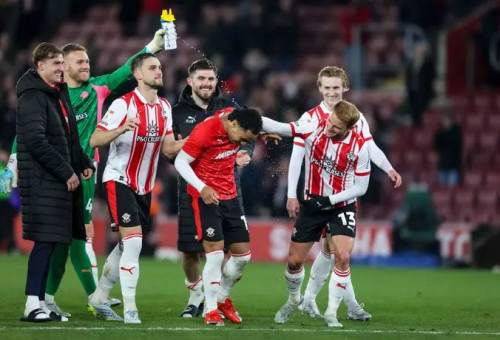 עוד ניצחון קריטי לפרץ וחבריו (צילום: אימג'בנק  GettyImages, Robin Jones)