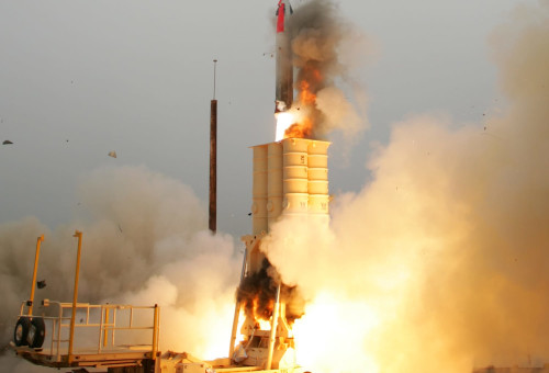 טיל ה"חץ". מנוע של "תומר" (צילום: יח"צ)