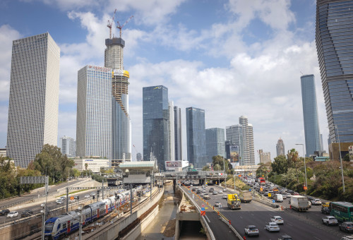 מרכז העסקים של תל אביב (צילום: מרים אלסטר פלאש 90)
