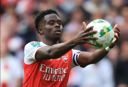 עדיין לא כשיר. סאקה (צילום: GettyImages, Nigel French/Allstar)