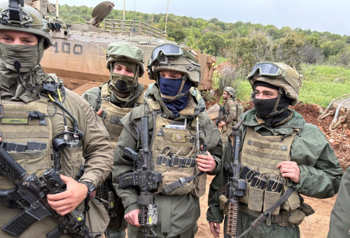 לוחמי אוגדה 162 בלבנון (צילום: אבי אשכנזי)