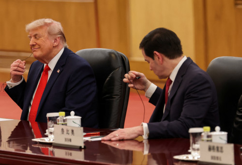 מרקו רוביו ודונלד טראמפ (צילום: REUTERS/Maxim Shemetov)